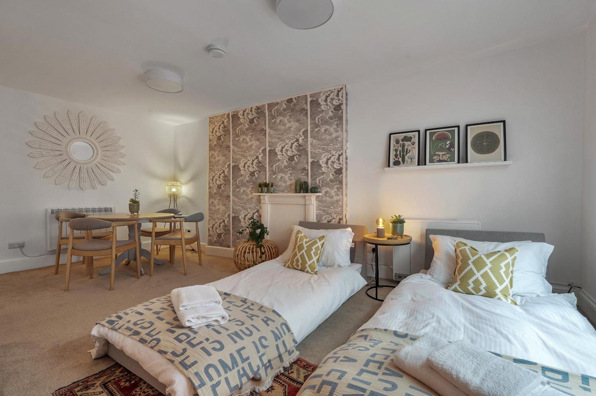 Апартаменти The Limes - Beautiful Townhouse In Окем Екстер'єр фото